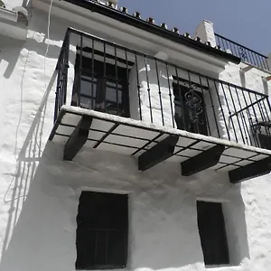 casa-torre-antigua.1costadelsol.com/